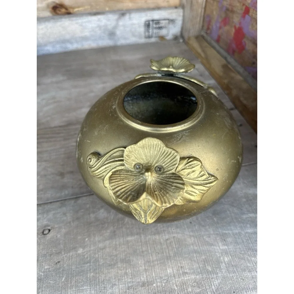 Brass Bowl Pot Vase‎ Art Deco Nouveau Style Vintage Floral Lillipad Handles